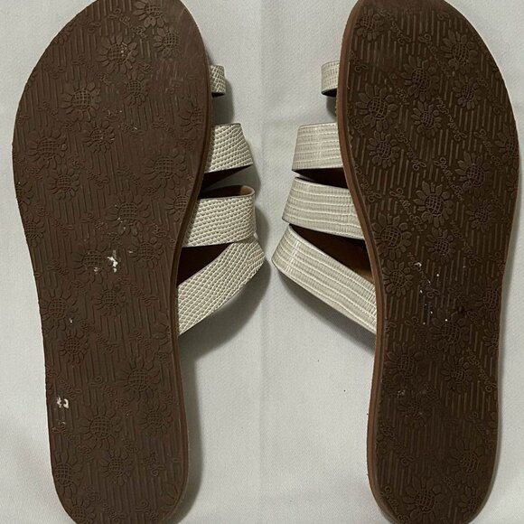 Yellowbox Women’s White Strappy Sandals - Picture 2 of 4